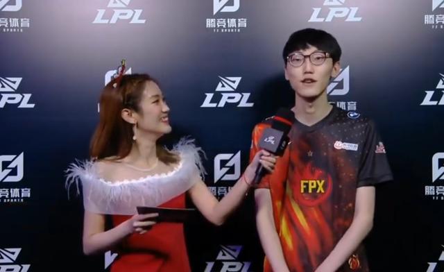 每场比赛都 每场比赛都