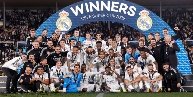 具戏剧性 具戏剧性